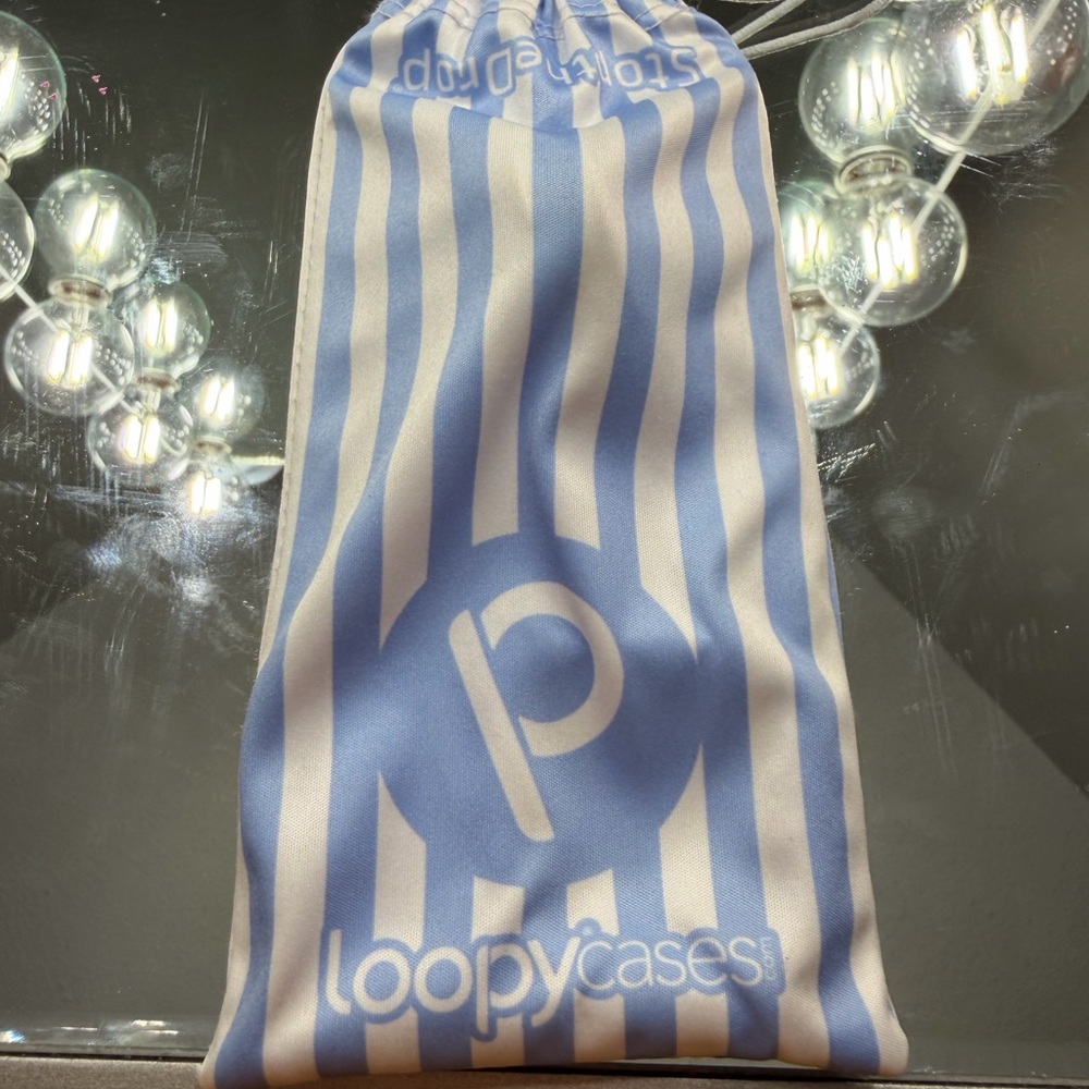 Loopy stripes iPhone 15 pro max case - Picture 2 of 3